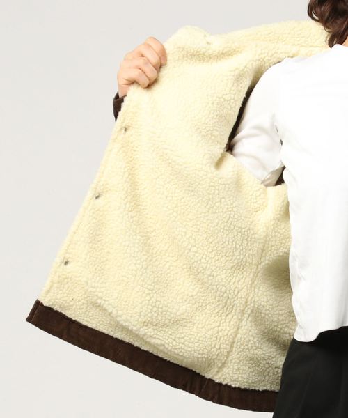 LOWRYS FARM(ローリーズファーム)の「Wranglerボアジャケット 798870(ブルゾン・レディース・ベージュ/ブラウン・SMALL/MEDIUM)」の5枚目の写真