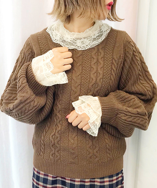 apres jour（アプレジュール）の「レースプリーツエリインナー【ZOZOTOWN限定アイテム】NEW（シャツ/ブラウス・レディース・オフホワイト/クリーム・フリー）」の4枚目の写真