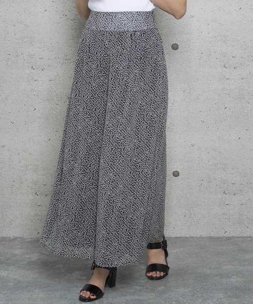 LUGG NAGG(ラグナグ)の「【Jewelobe/ ジュエローブ】花柄シフォンパンツ(その他パンツ・レディース・ブラック/ブラウン/オフホワイト・FREE)」の2枚目の写真