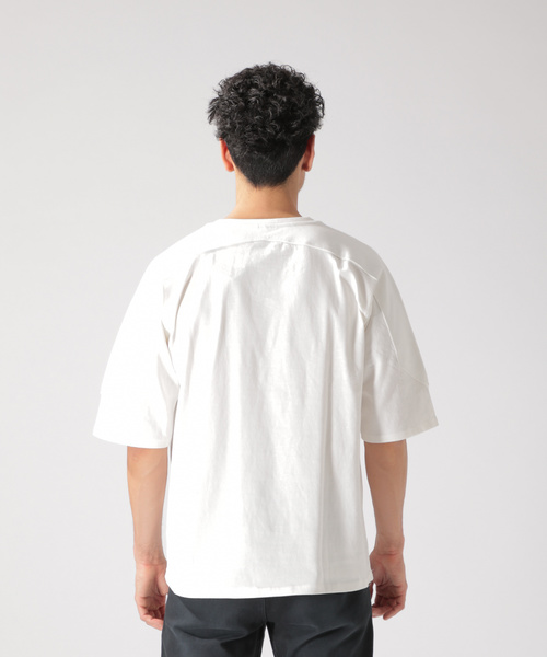 EVERLAST(スポーツ・ライフスタイル)（エバーラスト）の「【EVERLAST(エバーラスト)】フットボールS/S TEE（Tシャツ/カットソー・メンズ・ホワイト/ブラック/ベージュ・SMALL/MEDIUM/LARGE）」の16枚目の写真