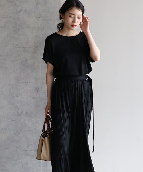 Bou Jeloud（ブージュルード）の「【WEB限定】楽な着心地で綺麗見え◆ベルト付プリーツカットマキシワンピース（ワンピース・レディース・グリーン/キャメル/ブラック/ブラウン・FREE）」の3枚目の写真