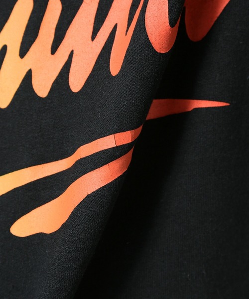 BOW WOW(バウワウ)の「BOWWOW RENEE SWEAT HOODIE*(パーカー・メンズ・ブラック/ホワイト/レッド/グリーン・SMALL/MEDIUM/LARGE)」の15枚目の写真