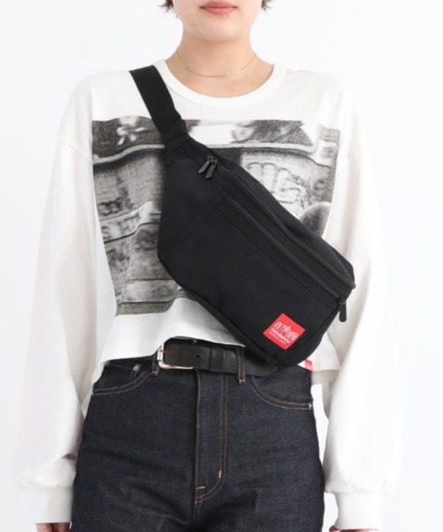 Manhattan Portage（マンハッタンポーテージ）の「Alleycat Waist Bag Large（ボディバッグ/ウエストポーチ・メンズ・ブラック・SMALL）」の14枚目の写真