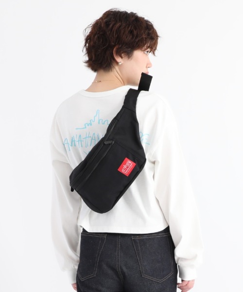 Manhattan Portage（マンハッタンポーテージ）の「Alleycat Waist Bag Large（ボディバッグ/ウエストポーチ・メンズ・ブラック・SMALL）」の17枚目の写真