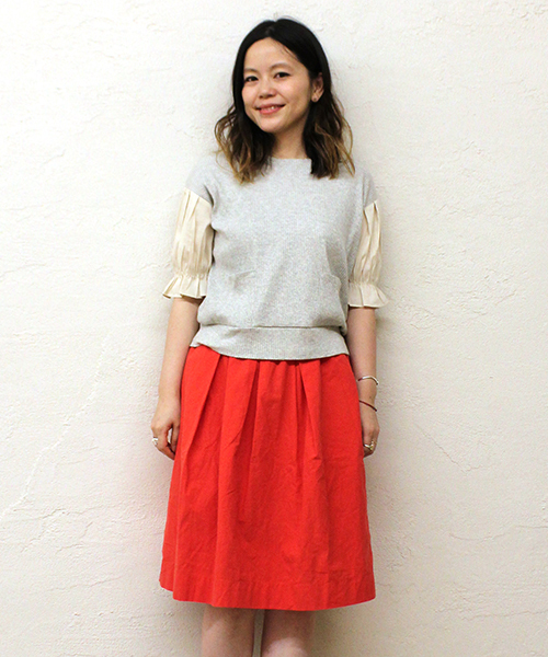 mystic(ミスティック)の「ハリ感タックギャザースカート(スカート・レディース・オフホワイト/ブラック/レッド/イエロー/ピンク・FREE/フリ-)」の1枚目の写真