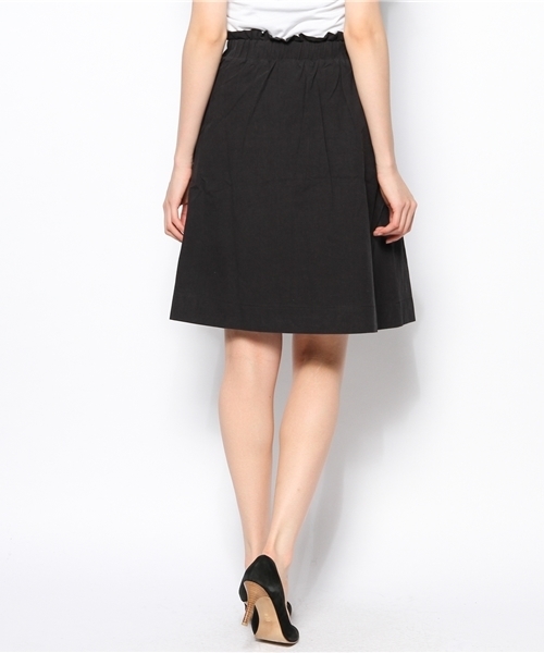 mystic(ミスティック)の「ハリ感タックギャザースカート(スカート・レディース・オフホワイト/ブラック/レッド/イエロー/ピンク・FREE/フリ-)」の9枚目の写真