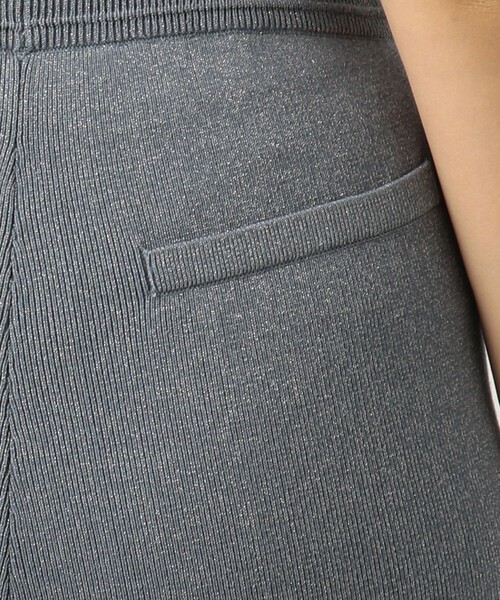 NINE(ナイン)の「センタースリットニットパンツ(その他パンツ・レディース・ダークブラウン/サックスブルー/ゴールド・1/0)」の9枚目の写真