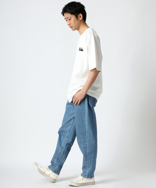 FIRST DOWN(ファーストダウン)の「FIRST DOWN/ファーストダウン ビッグシルエット ワンポイント ロゴ刺繍/バックプリント Tシャツ(Tシャツ/カットソー・メンズ・ブラック/ホワイト/ホワイト系その他2/ホワイト系その他/ブラック系その他・M/L/XL)」の13枚目の写真