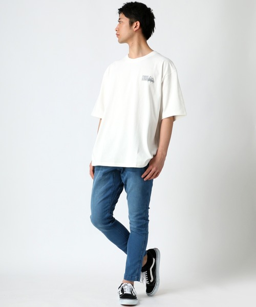 FIRST DOWN(ファーストダウン)の「FIRST DOWN/ファーストダウン ビッグシルエット ワンポイント ロゴ刺繍/バックプリント Tシャツ(Tシャツ/カットソー・メンズ・ブラック/ホワイト/ホワイト系その他2/ホワイト系その他/ブラック系その他・M/L/XL)」の15枚目の写真