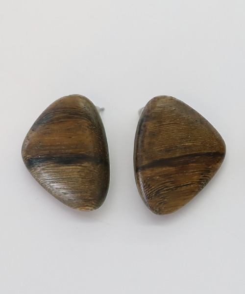 select MOCA（セレクトモカ）の「ウッドストーンピアス（ピアス（両耳用）・レディース・ブラウン/アイボリー/ライトブラウン・FREE）」の13枚目の写真