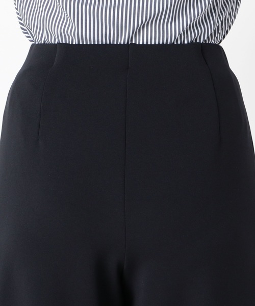 NARACAMICIE(ナラカミーチェ)の「サイドプリーツワイドパンツ(その他パンツ・レディース・ブラック/ブラック系その他/ネイビー/ベージュ・MEDIUM)」の7枚目の写真