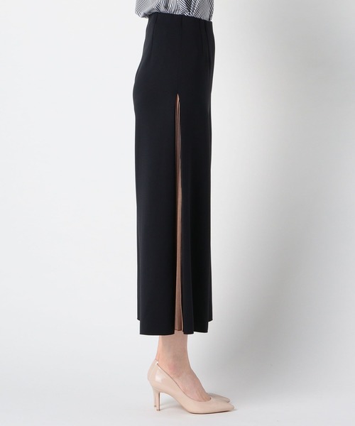 NARACAMICIE(ナラカミーチェ)の「サイドプリーツワイドパンツ(その他パンツ・レディース・ブラック/ブラック系その他/ネイビー/ベージュ・MEDIUM)」の9枚目の写真
