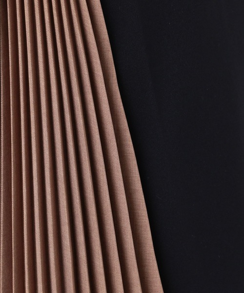 NARACAMICIE(ナラカミーチェ)の「サイドプリーツワイドパンツ(その他パンツ・レディース・ブラック/ブラック系その他/ネイビー/ベージュ・MEDIUM)」の11枚目の写真