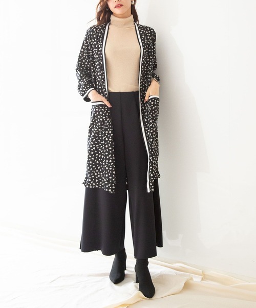 NARACAMICIE(ナラカミーチェ)の「サイドプリーツワイドパンツ(その他パンツ・レディース・ブラック/ブラック系その他/ネイビー/ベージュ・MEDIUM)」の19枚目の写真