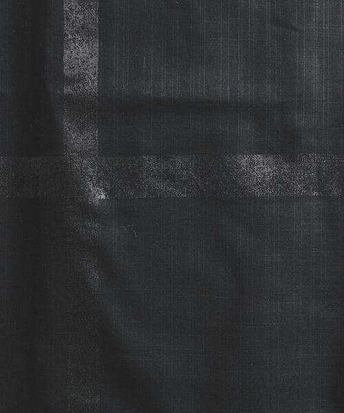 誉田屋源兵衛（コンダヤゲンベイ）の「＜十代目山口源兵衛＞ﾕｶﾀ ﾔﾌﾞﾚｺｳｼ ﾊｸ（浴衣・メンズ・ブラック/シルバー・LARGE/MEDIUM）」の10枚目の写真