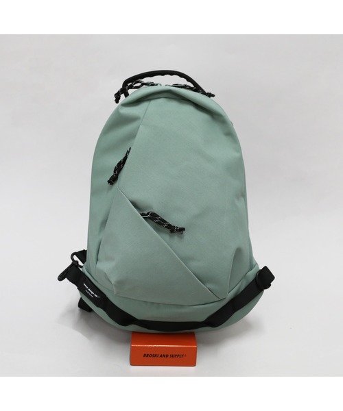 wdl.（ワームデザインラボ）の「Minimal Daily Sling（ボディバッグ/ウエストポーチ・メンズ・ネイビー/ベージュ/ブラック/ライトグレー/ダークネイビー/バーガンディー・FREE）」の12枚目の写真