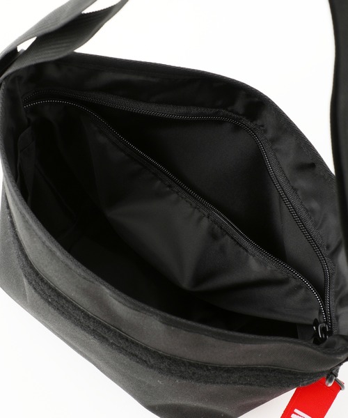 MILKFED.（ミルクフェド）の「MESSENGER BAG MINI 2（メッセンジャーバッグ・レディース・ピンク/ブラック/レッド・ONE SIZE）」の14枚目の写真