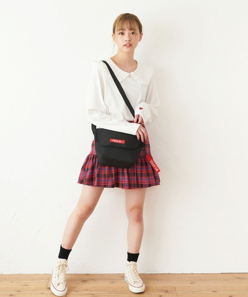 MILKFED.（ミルクフェド）の「MESSENGER BAG MINI 2（メッセンジャーバッグ・レディース・ピンク/ブラック/レッド・ONE SIZE）」の21枚目の写真