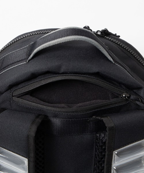 NIKE（ナイキ）の「WEGO/NIKE Utility Power（バックパック/リュック・メンズ・ブラック・FREE）」の22枚目の写真