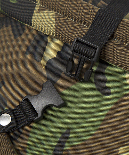 XLARGE KIDS（エクストララージキッズ）の「XLK  BACK  PACK (M)（バックパック/リュック・キッズ・ブラック/カモフラージュ・MEDIUM）」の5枚目の写真