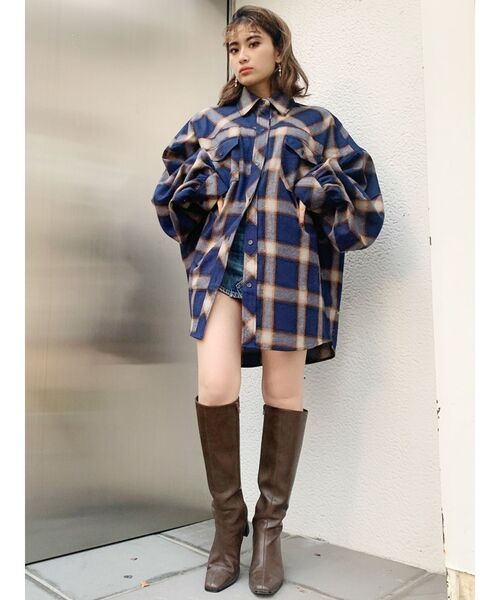 GYDA（ジェイダ）の「ボリュームスリーブBIGチェックシャツ（シャツ/ブラウス・レディース・ネイビー/オフホワイト/マスタード・FREE）」の12枚目の写真