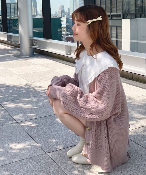 SLURR（スラ―）の「バックリボン透カシケーブルパフSLカーディガン