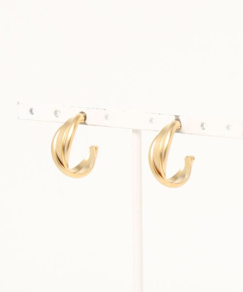 JUMELLE（ジュメロ）の「マットフープピアス（ピアス（両耳用）・レディース・ゴールド・FREE）」の5枚目の写真