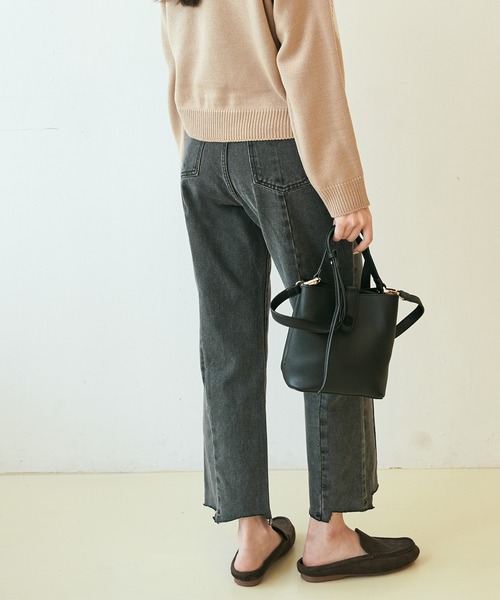 me+em select(ミームセレクト)の「ラインカットオフハイウエストデニムパンツ(デニムパンツ・レディース・ライトブルー/ブルー/ダークブルー・SMALL/MEDIUM/LARGE)」の18枚目の写真