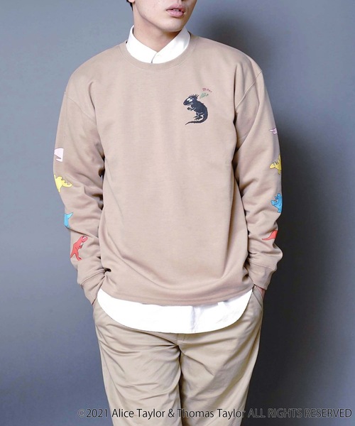 LB/S (エルビーエス)の「【BARBAPAPA/バーバパパ】ポンチTトレーナー ロンT ユニセックス 袖プリント(Tシャツ/カットソー・メンズ・ホワイト/ブラック/ベージュ/ベージュ系その他・MEDIUM/LARGE)」の4枚目の写真