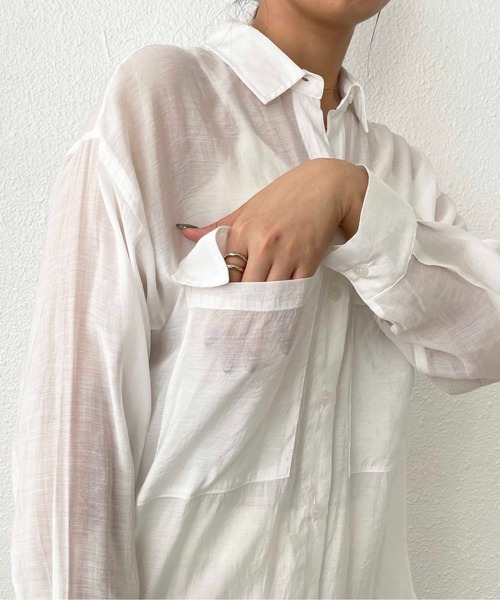 Shelly island（シェリーアイランド）の「BIGポケットシアーオーバーシャツ（シャツ/ブラウス・レディース・ホワイト/ライトグレー/イエロー・M）」の12枚目の写真
