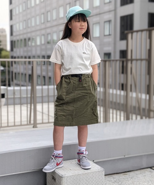 Alpha Industries(アルファインダストリーズ)の「ALPHA/アルファ キッズ フライングAマークバックプリントTEE(Tシャツ/カットソー・キッズ・ホワイト/ネイビー/ベージュ・130/140/150)」の12枚目の写真