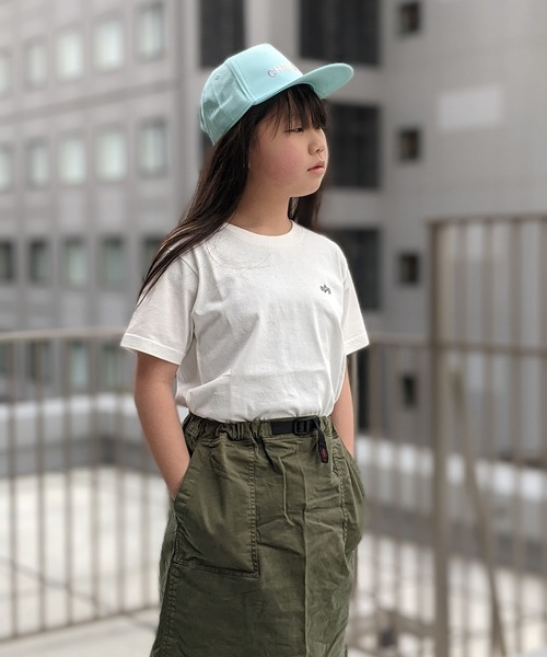 Alpha Industries(アルファインダストリーズ)の「ALPHA/アルファ キッズ フライングAマークバックプリントTEE(Tシャツ/カットソー・キッズ・ホワイト/ネイビー/ベージュ・130/140/150)」の4枚目の写真