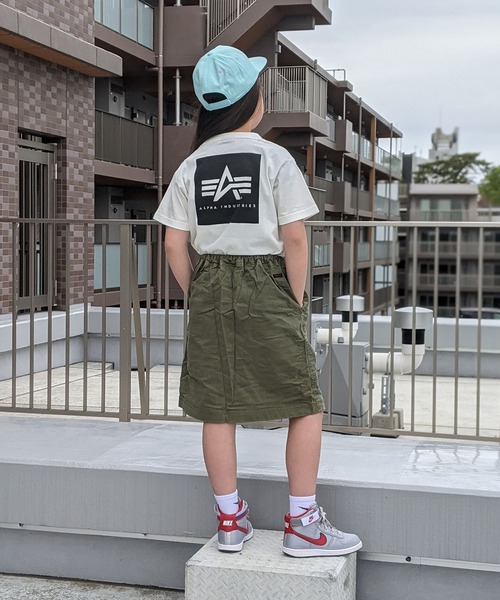 Alpha Industries(アルファインダストリーズ)の「ALPHA/アルファ キッズ フライングAマークバックプリントTEE(Tシャツ/カットソー・キッズ・ホワイト/ネイビー/ベージュ・130/140/150)」の17枚目の写真
