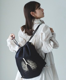 ＫＡＷＡＩＩ　ＣＯＭＰＡＮＹ　わたしの気分を軽くする　ＦＬＹ－ＨＩＧＨリュック