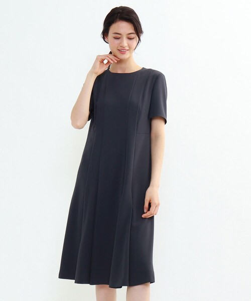 【未使用】　INDIVI 麻調スタイルアップワンピース INDIVI ワンピース 「しわになりにくい」麻調ストレートライン