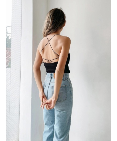Vicente（ヴィセンテ）の「Back cross camisole　【カップ付き】（キャミソール・レディース・ブラック/ベージュ/ブルー・FREE）」の2枚目の写真