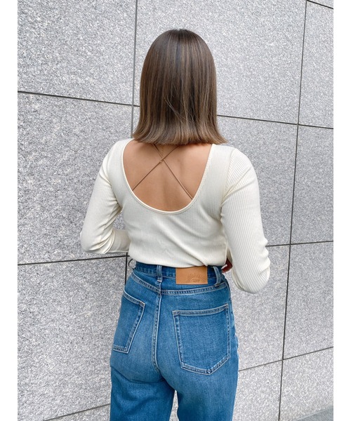 Vicente（ヴィセンテ）の「Back cross camisole　【カップ付き】（キャミソール・レディース・ブラック/ベージュ/ブルー・FREE）」の6枚目の写真