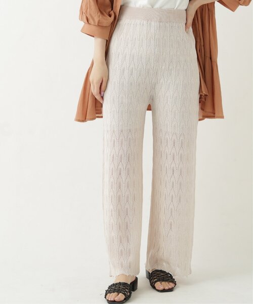 RAY CASSIN(レイカズン)の「メランジ透かし編みニットパンツ(その他パンツ・レディース・カーキ/キャメル/キナリ・FREE)」の2枚目の写真