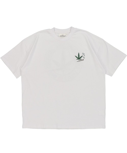 SPINNS（スピンズ）の「【ゆったりシルエット】リーフデザインバックプリント半袖Tシャツ（Tシャツ/カットソー・メンズ・スミクロ/ホワイト/イエロー/ダークグリーン・ONESIZE）」の22枚目の写真