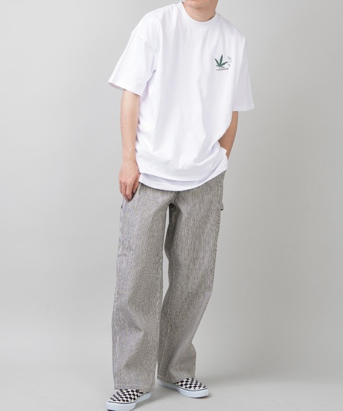 SPINNS（スピンズ）の「【ゆったりシルエット】リーフデザインバックプリント半袖Tシャツ（Tシャツ/カットソー・メンズ・スミクロ/ホワイト/イエロー/ダークグリーン・ONESIZE）」の14枚目の写真