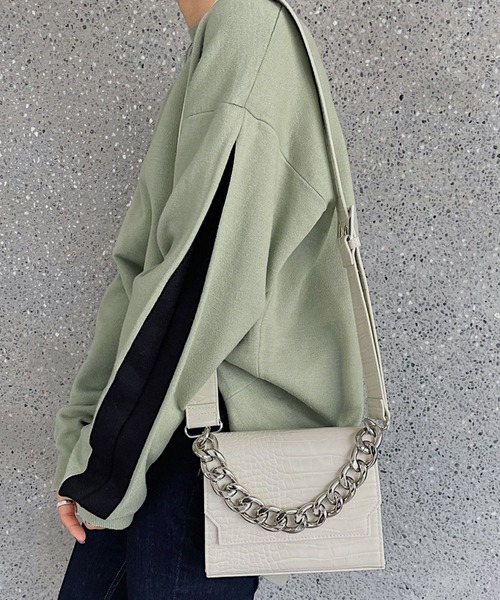 PAGEBOY(ページボーイ)の「【WEB限定アイテム】モードチェーンバッグ(ショルダーバッグ・レディース・ブラック/オフホワイト/イエロー/ブルー系その他・FREE)」の1枚目の写真