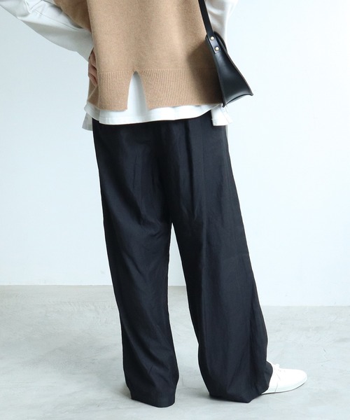 yuni（ユニ ）の「ウール混 LUNAFA wide petti パンツ（その他パンツ