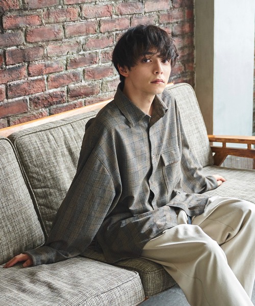 Alpinus（アルピナス）の「Alpinus - lose silhouette regular color shirt /ルーズシルエットレギュラーカラーシャツ（シャツ/ブラウス・メンズ・チャコールグレー/ネイビー/ブラウン・SMALL/MEDIUM）」の3枚目の写真