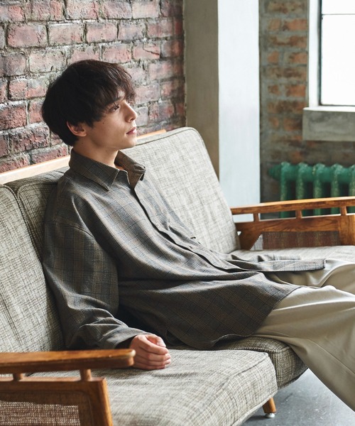 Alpinus（アルピナス）の「Alpinus - lose silhouette regular color shirt /ルーズシルエットレギュラーカラーシャツ（シャツ/ブラウス・メンズ・チャコールグレー/ネイビー/ブラウン・SMALL/MEDIUM）」の7枚目の写真