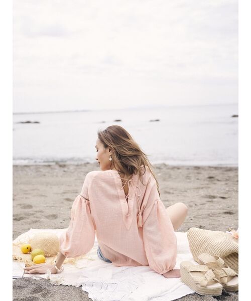 To the sea（トゥーザシー）の「2WAY スモッグチュニックトップス（シャツ/ブラウス・レディース・オレンジ/アイボリー・FREE）」の6枚目の写真