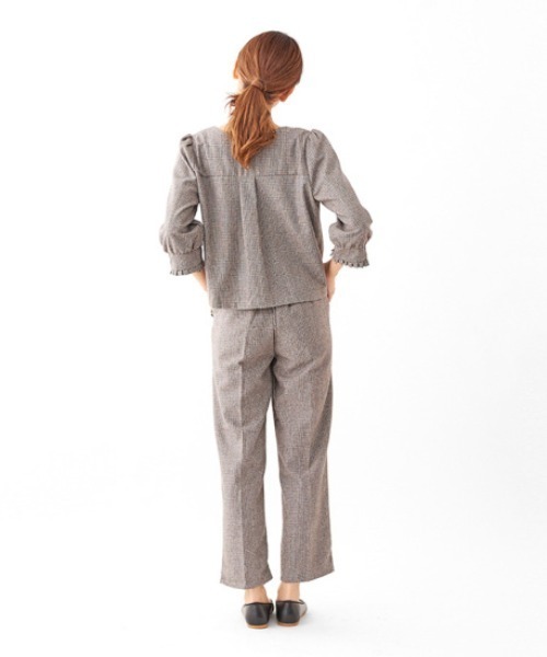 flower（フラワー）の「ハウンドトゥースジャケット（ノーカラージャケット・レディース・ベージュ/ブラウン・FREE）」の19枚目の写真