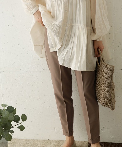 URBAN RESEARCH DOORS（アーバンリサーチドアーズ）の「ストレッチテーパードイージーパンツ（その他パンツ・レディース・モカ/ブラック・38/34/36）」の3枚目の写真