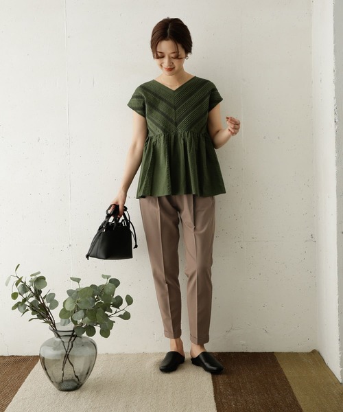 URBAN RESEARCH DOORS（アーバンリサーチドアーズ）の「ストレッチテーパードイージーパンツ（その他パンツ・レディース・モカ/ブラック・38/34/36）」の12枚目の写真