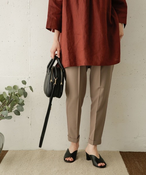 URBAN RESEARCH DOORS（アーバンリサーチドアーズ）の「ストレッチテーパードイージーパンツ（その他パンツ・レディース・モカ/ブラック・38/34/36）」の17枚目の写真