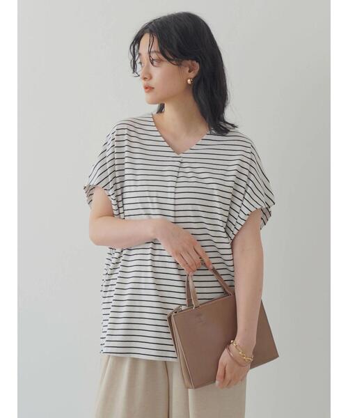 AMERICAN HOLIC(アメリカンホリック)の「ボーダーVネックサイドタックカットプルオーバー(Tシャツ/カットソー・レディース・ブラウン/ホワイト系その他4/ブラック系その他4・M/L)」の6枚目の写真
